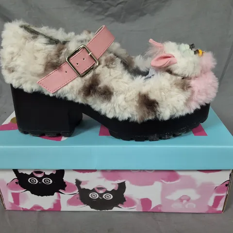 BOXED KOI FURBY TIRA CHURCH MOUSE EDITION SHOES - UK 6