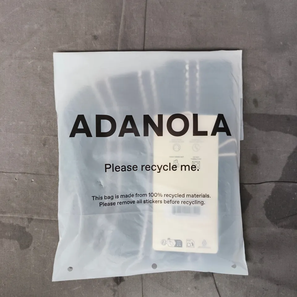 ADANOLA STRIPE BEANIE IN COFFEE BEAN/MARSHMALLOW