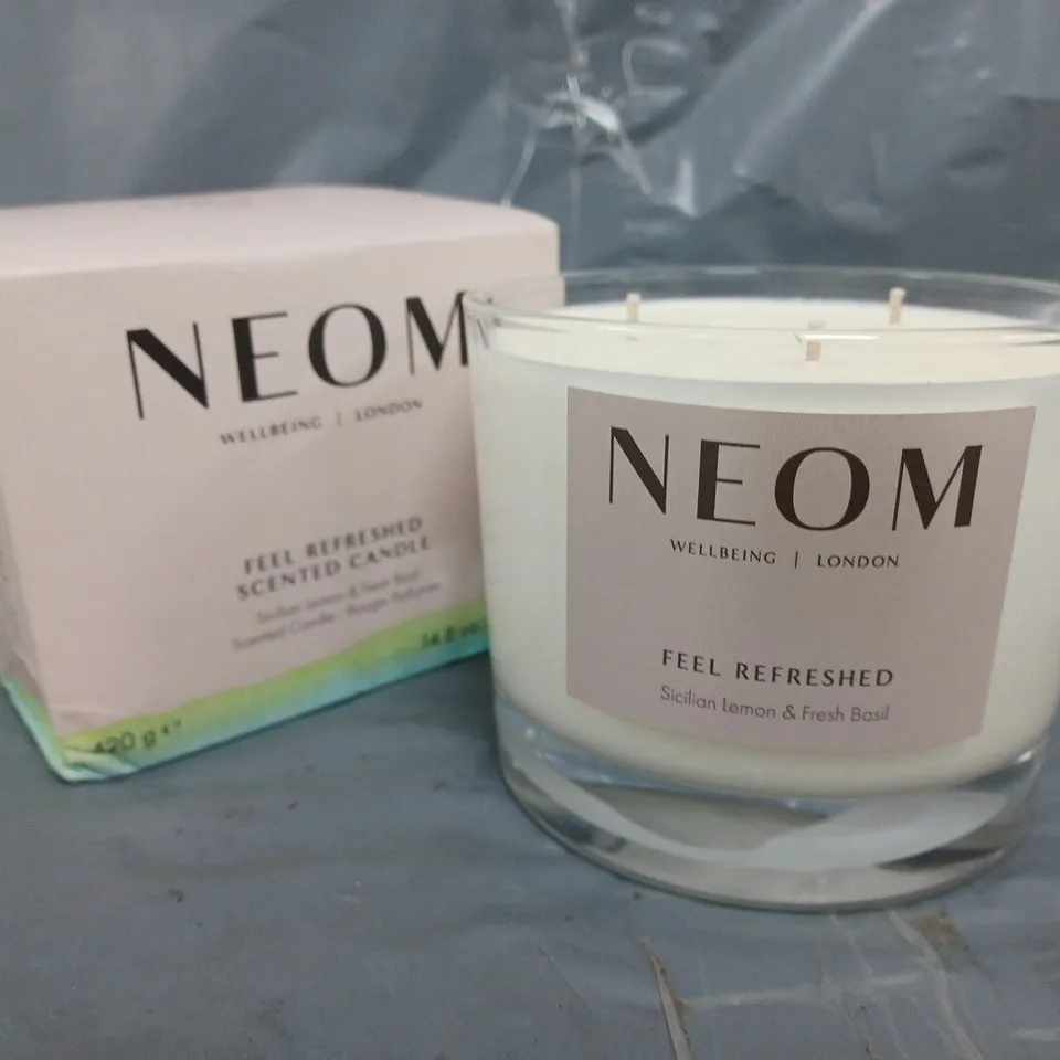 NEOM FEEL REFRESHED SCENTED CANDLE