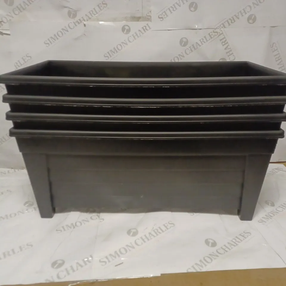 LOT OF 4 55CM GROSVENOR TROUGHS