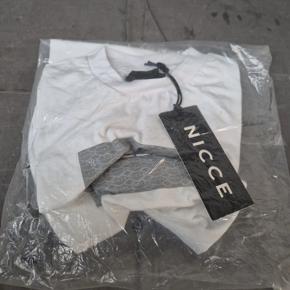NICCE WHITE REPEATER BOX SHIRT SIZE M