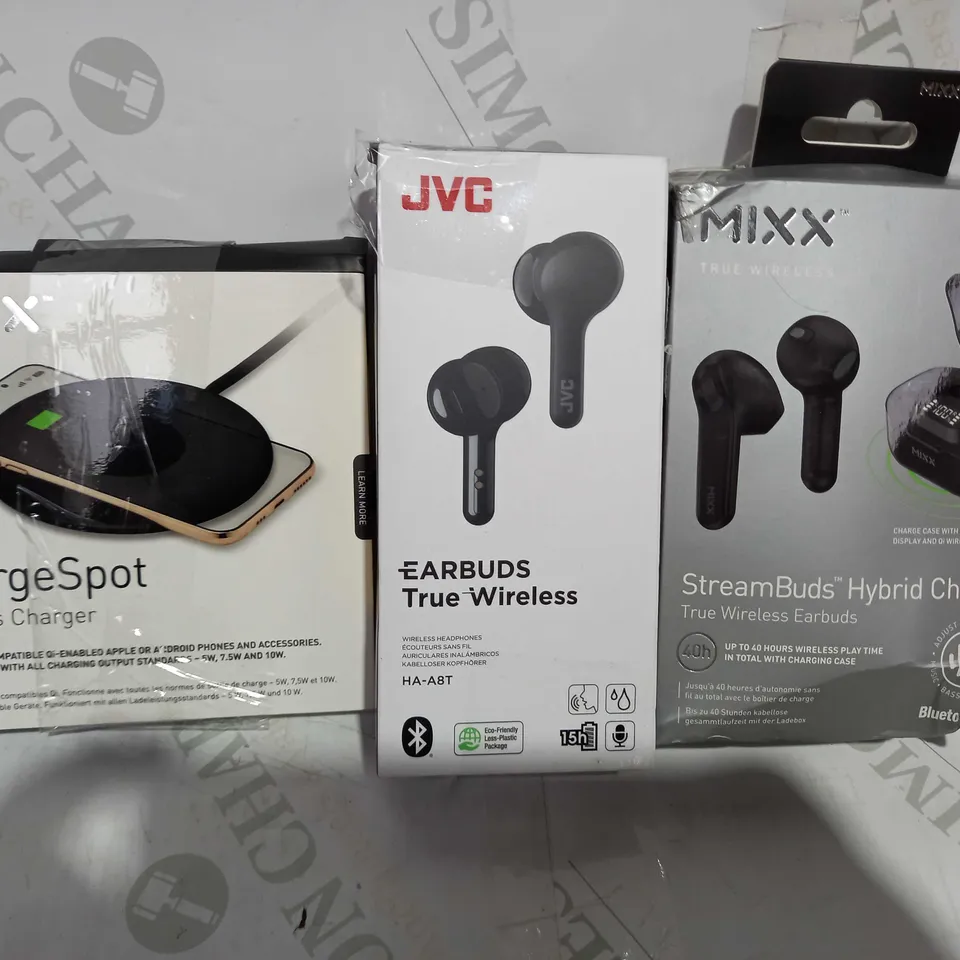 LOT OF APPROXIMATELY 20 ASSORTED HOUSEHOLD ITEMS TO INCLUDE MIXX CHARGESPOT WIRELESS CHARGER, JVC TRUE WIRELESS EARBUDS, MIXX STREAMBUDS HYBRID CHARGE TRUE WIRELESS EARBUDS, ETC
