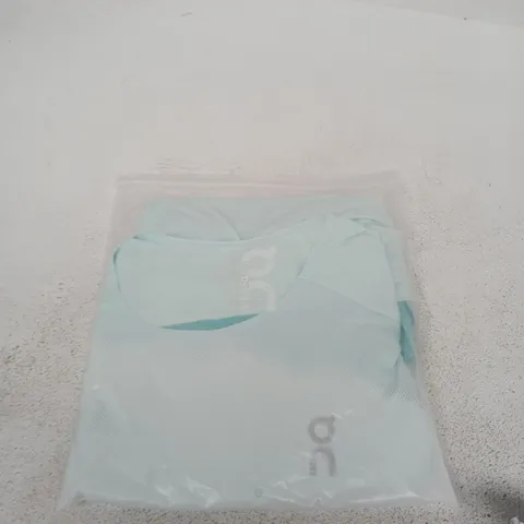 BAGGED ON CLOUD PERFORMANCE-T FLURRY AQUAMARINE T-SHIRT, SIZE L