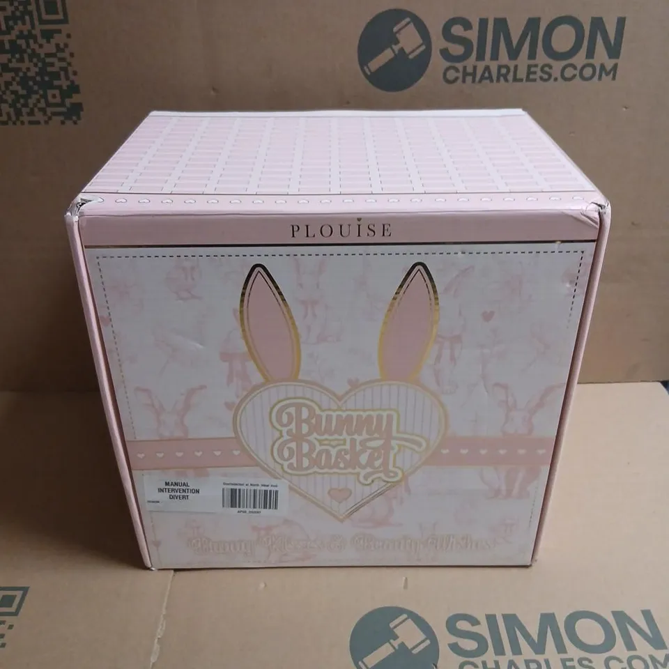 BOXED AND SEALED PLOUISE BUNNY BASKET BUNNY KISSES AND BEAUTY WISHES GIFT SET