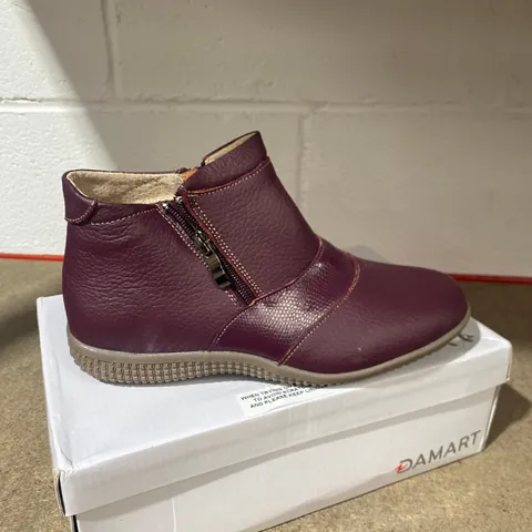 BOXED PAIR OF DAMART PURPLE SHOES SIZE 37