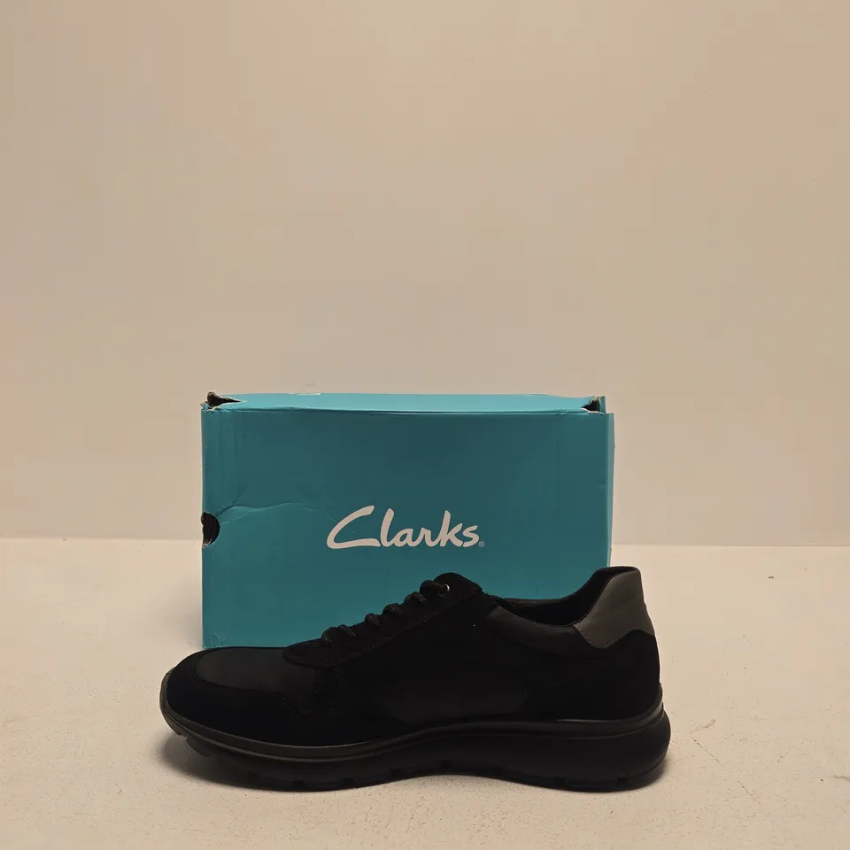 CLARKS BLACK TRAINERS – MEN SIZE UK 10G