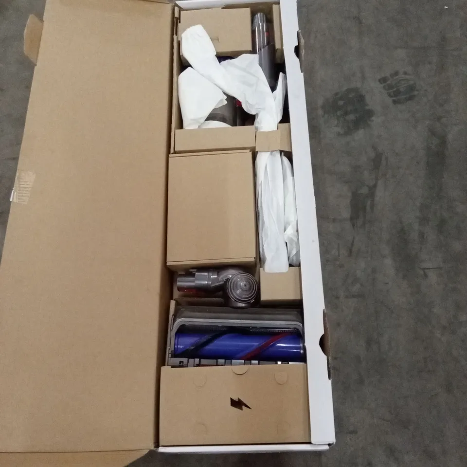 BOXED DYSON GEN5DETECT™ ABSOLUTE CORDLESS VACUUM CLEANER - PURPLE RRP £749