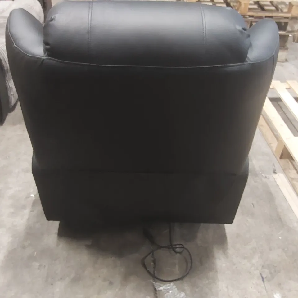 QUALITY DESIGNER FAUX LEATHER ELECTRIC RECLINER ARMCHAIR