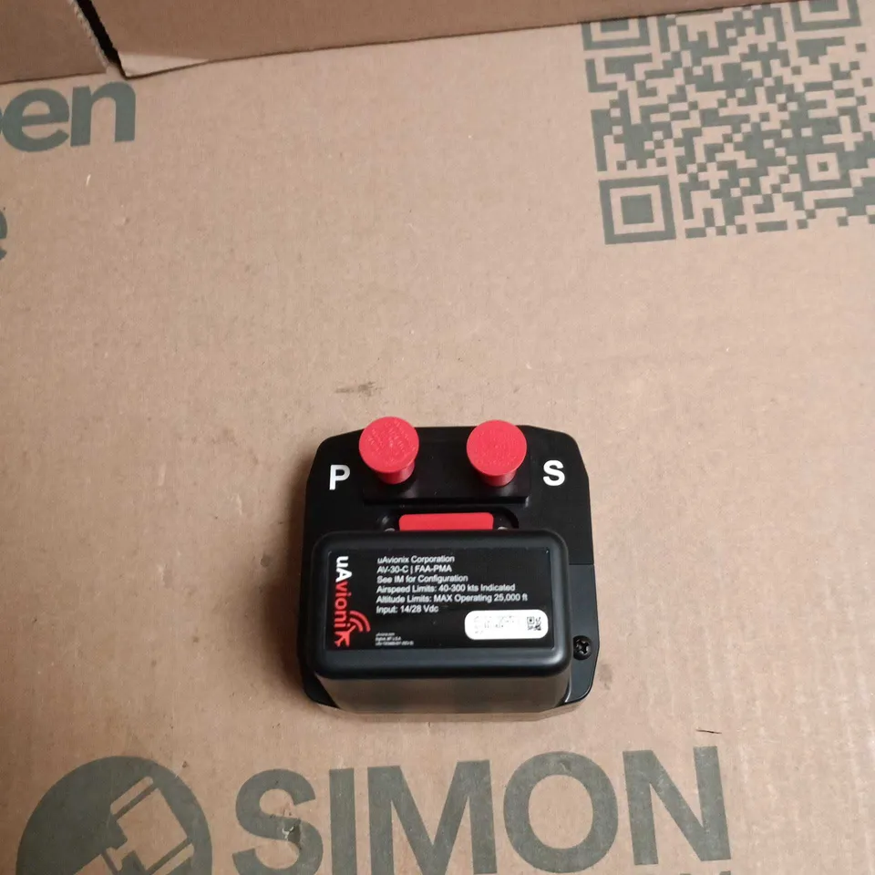 UAVIONIX AV-30-C FAA-PMA CERTIFIED MULTI-FUNCTION DISPLAY