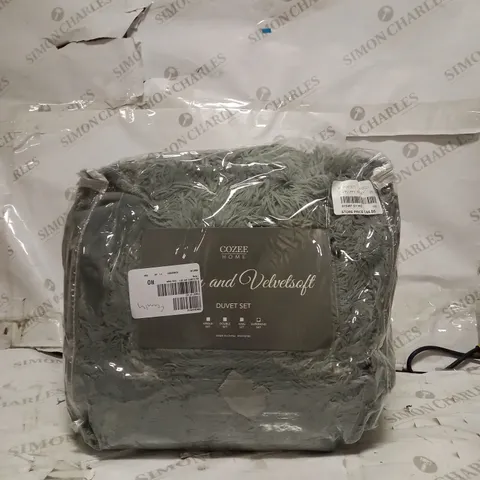 GREY FLUFFY BED SET IN GREY