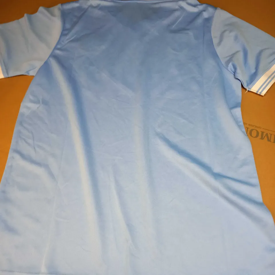 CLASSIC NAPOLI FOOTBALL SHIRT - MEDIUM