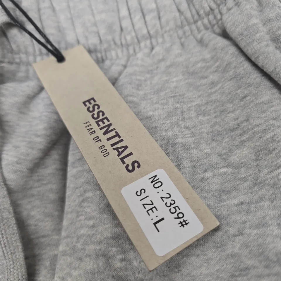 FEAR OF GOD ESSENTIALS SWEATPANTS – GREY, UK SIZE L