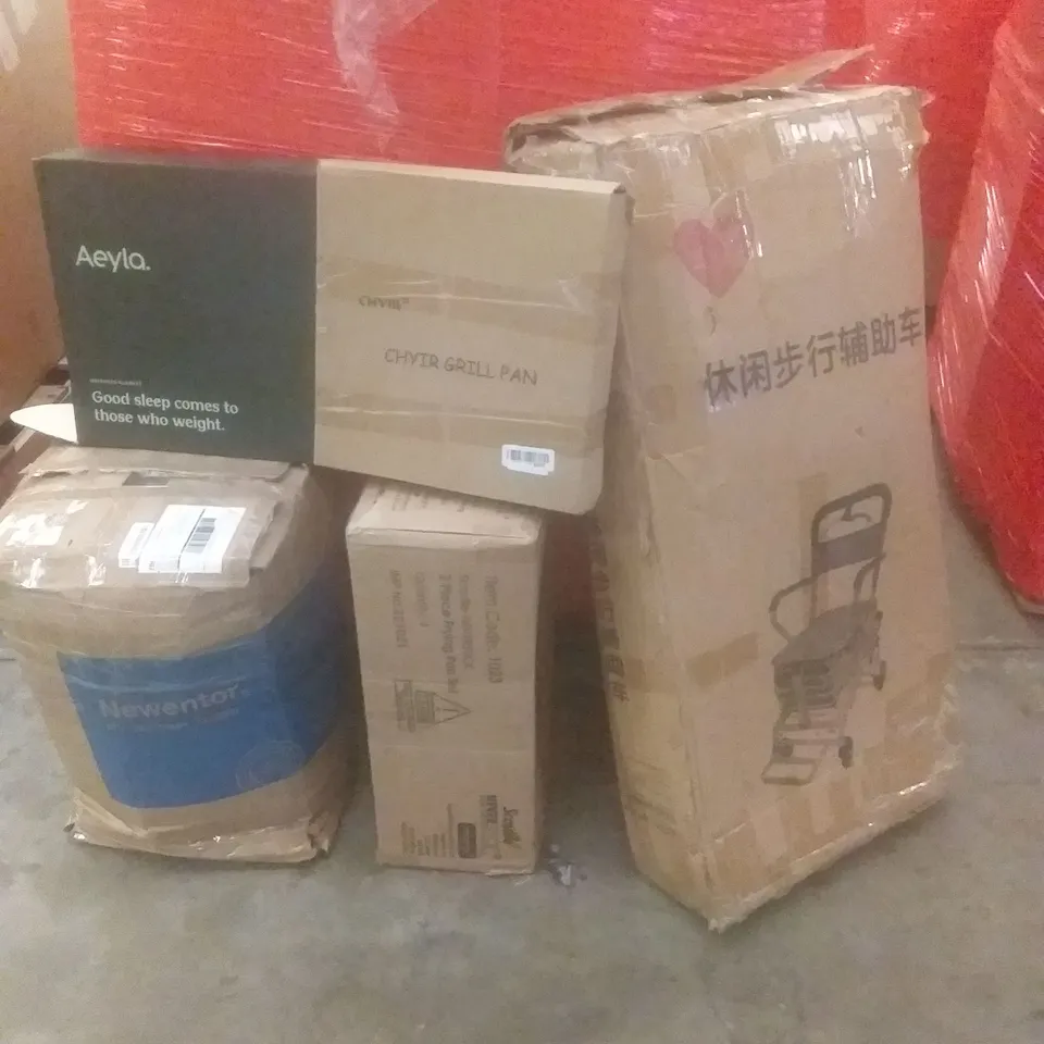 PALLET OF ASSORTED ITEMS INCLUDING WEIGHTED BLANKET, MATTRESS TOPPER, FRYING PAN SET, CHYIR GRILL PAN, MOBILITY CHAIR