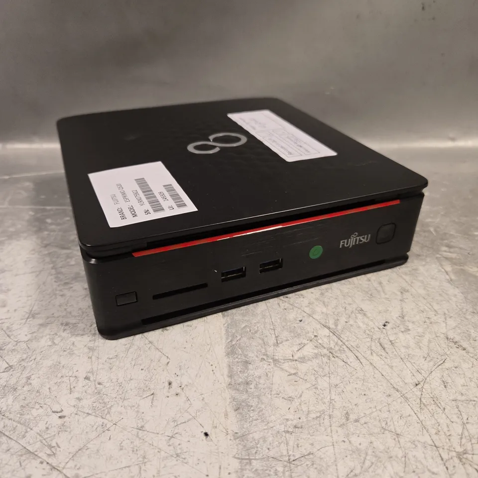 FUJITSU ESPRIMO Q520 MINI PC 