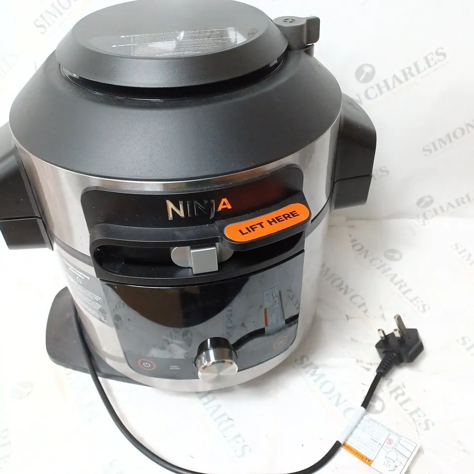 NINJA FOODI MAX SMARTLID 7.5L MULTI COOKER & AIR FRYER