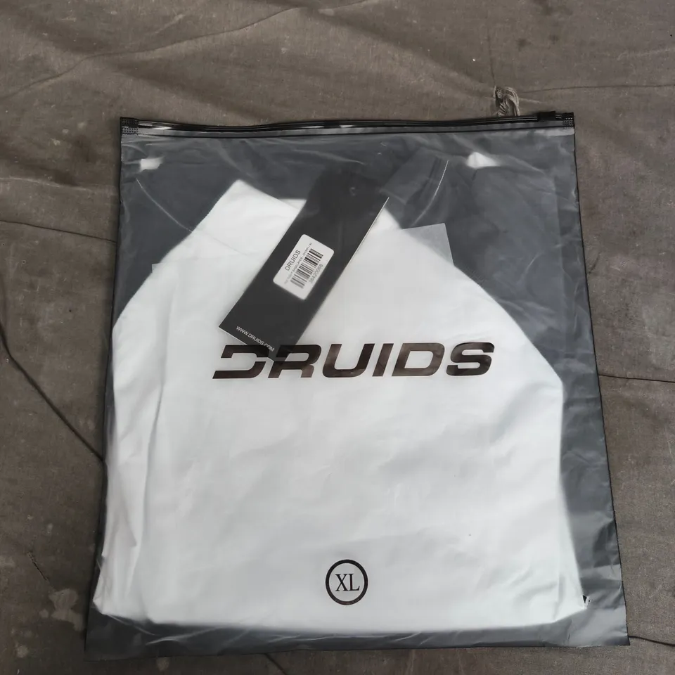 BAGGED DRUIDS TEE TIGHT BASELAYER IN CHARCOAL/WHITE - XL