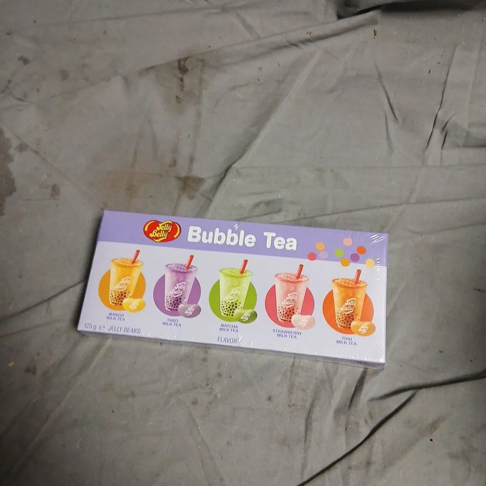 APPROXIMATELY 16 ASSORTED FOOD ITEMS INCLUDING BUBBLE TEA , ROBINSONS FRUIT SHOOT AND SKITTLES