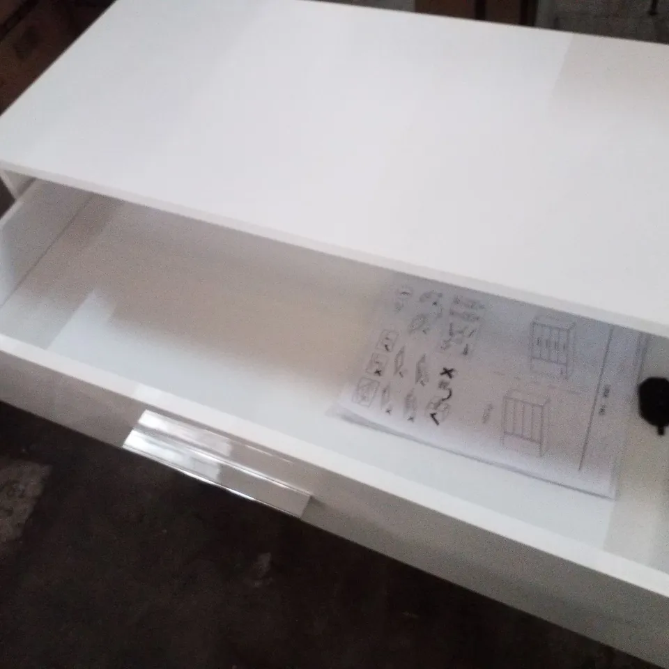 VARONIQUE COMBO CHEST OF DRAWERS