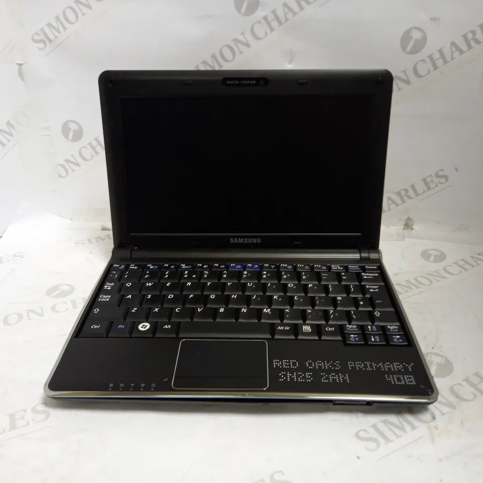 SAMSUNG NP-N140 10" NETBOOK