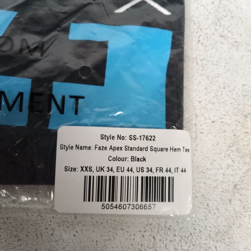 SIKSILK FAZE APEX STANDARD SQUARE HEM TEE – BLACK, XXS UK 34
