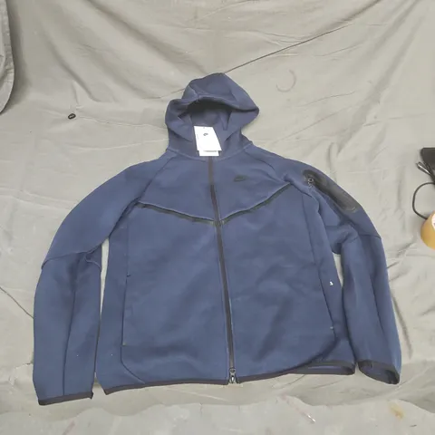 NIKE MEN'S HOODED JACKET – NAVY (M)