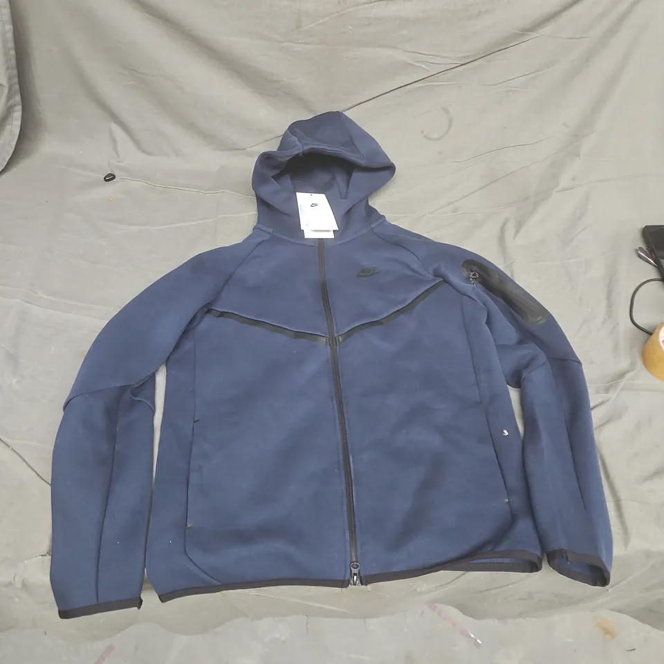 NIKE MEN'S HOODED JACKET – NAVY (M)