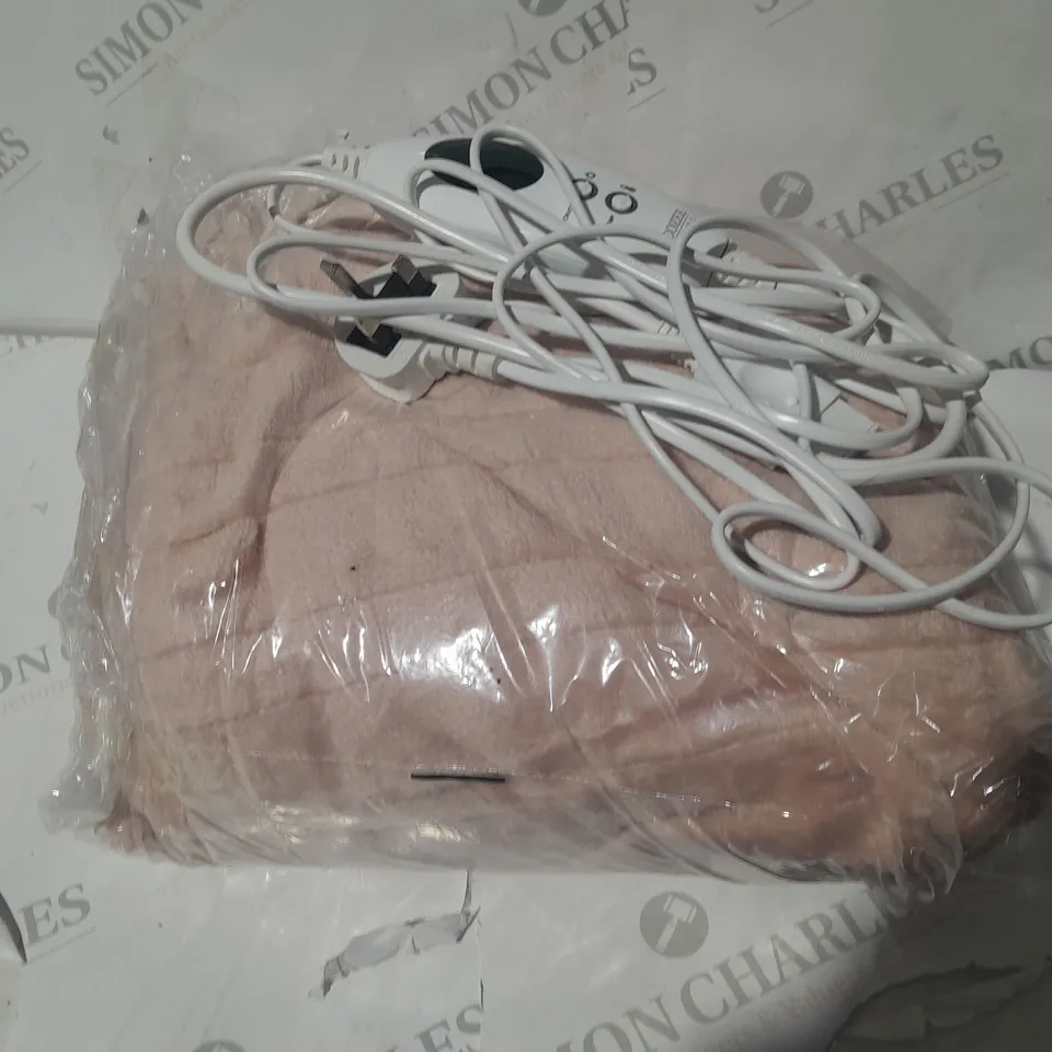 COZEE HOME VELVETSOFT HEATED THROW IN PINK