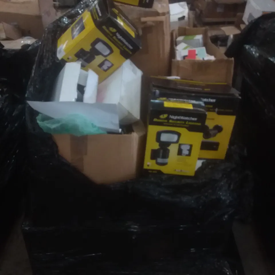 PALLET OF ASSORTED ELECTRICAL ITEMS INCLUDING NIGHTWATCHER SECURITY SYSTEMS AND LIGHTING, TECHNOLOGY TABLETS, NANOSAT
