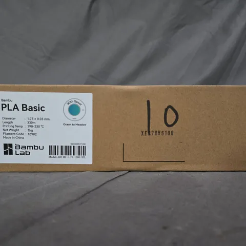 SEALED BAMBU LAB PLA BASIC IN OCEAN TO MEADOW WITH SPOOL