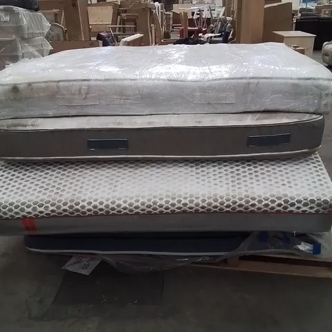 PALLET CONTAINING VARIOUS ASSORTED SIZED MATTRESSES 