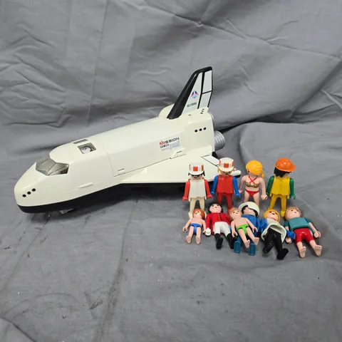 PLAYMOBIL SPACE SHUTTLE WITH CREW FIGURES