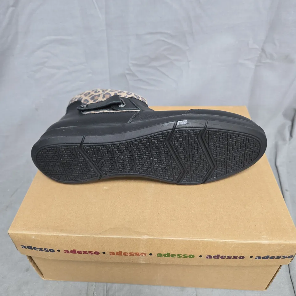 ADESSO BLACK/ANIMAL PRINT ANKLE BOOT SIZE 39 BOXED