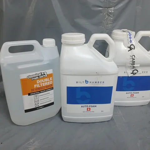 3 ASSORTED LIQUIDS TO INCLUDE DE-IONISED WATER, AUTO FOAM - COLLECTION ONLY