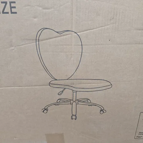 HEART OFFICE CHAIR - PINK