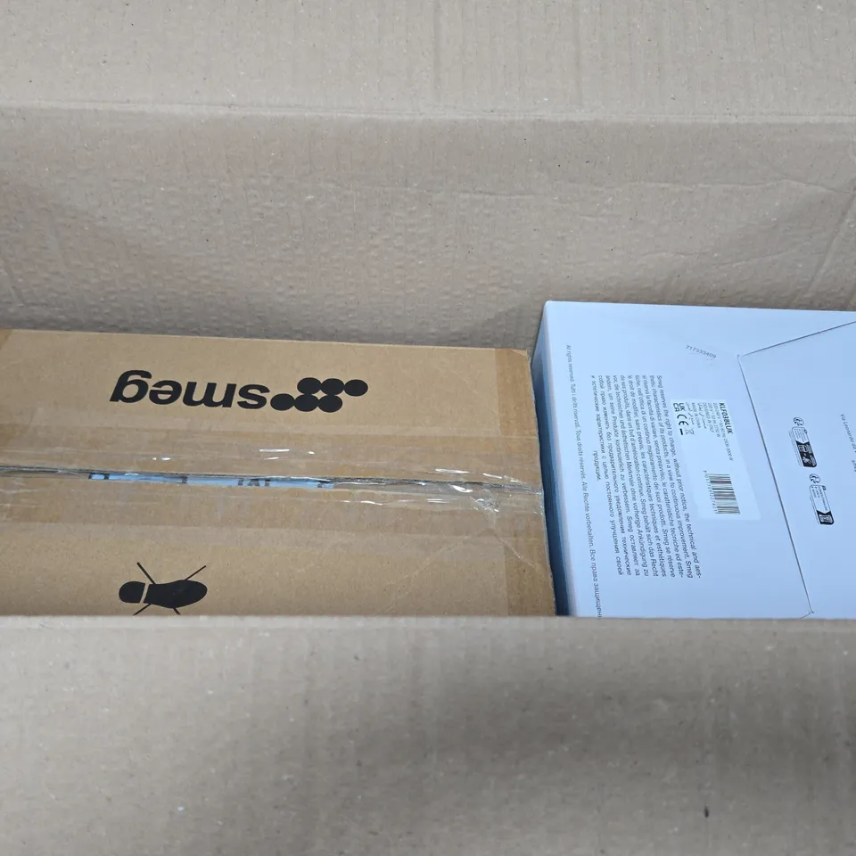 SMEG 50'S STYLE KETTLE AND 2 SLICE TOASTER