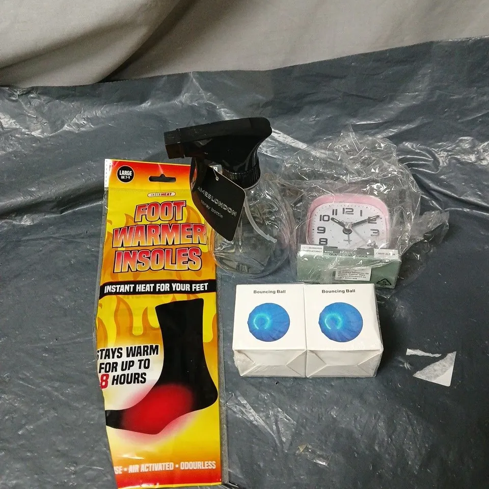 APPROXIMATELY 15 ASSORTED ITEMS TO INCLUDE BOUNCING BALL, SPRAY BOTTLE, ALARM CLOCK, INSOLES ETC