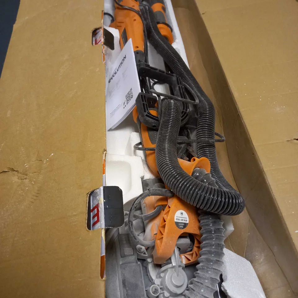 EVOLUTION R225DWS DRY WALL SANDER