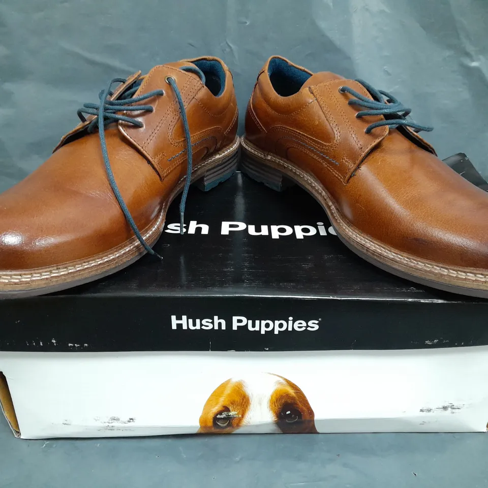 BOXED PAIR OF HUSH PUPPIES LYNTON LACE UP SHOES IN CHESTNUT SIZE UK 10