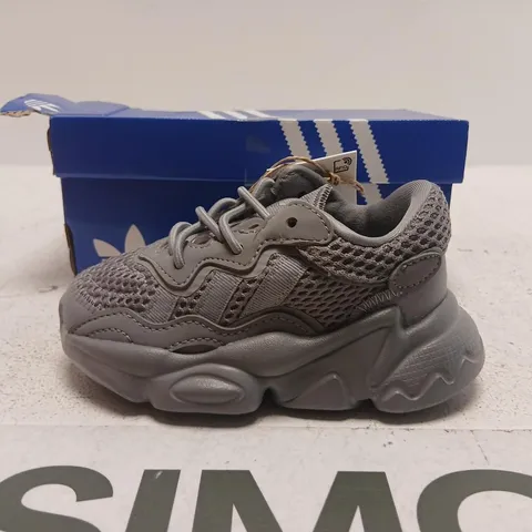 ADIDAS KIDS' GREY MESH KIDS TRAINERS UK 6½ (US 7K) – BOXED