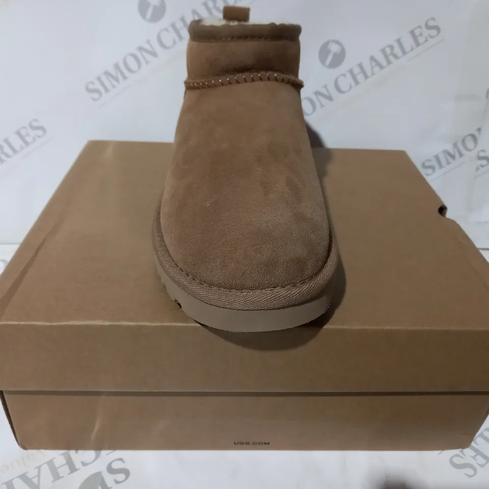 BOXED PAIR OF UGG CLASSIC ULTRA MINI SHOES IN TAN UK SIZE 4