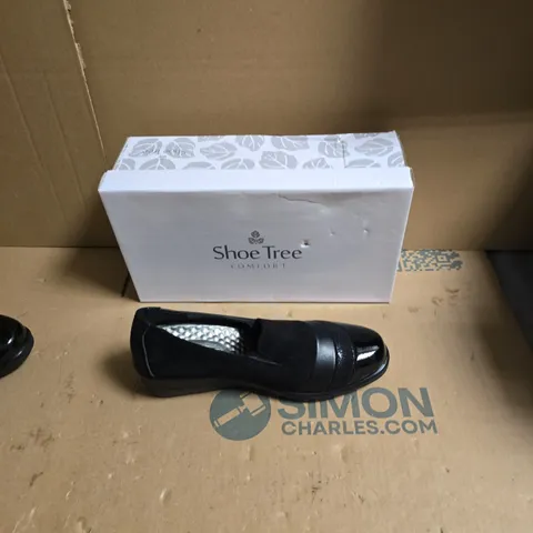 SHOE TREE COMFORT BLACK SLIP-ON LOAFERS β WOMEN'S SHOES - UK SIZE 5