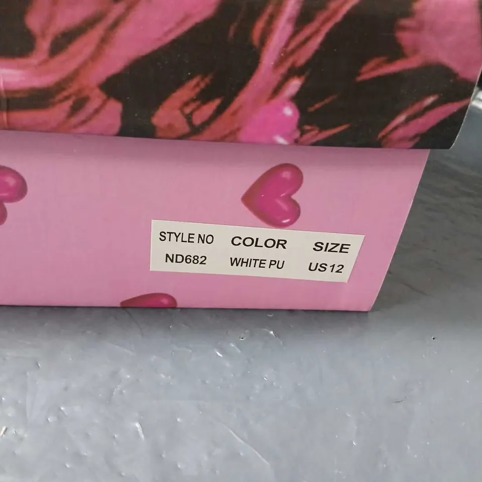 KOI GIRLS' WHITE PU MARY JANE SHOES – ND682 (UK 11, US 12)