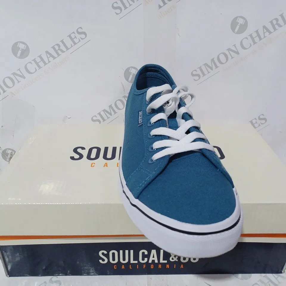 BOXED SOULCAL AND CO SUNRISE LACE SN00 SIZE 9