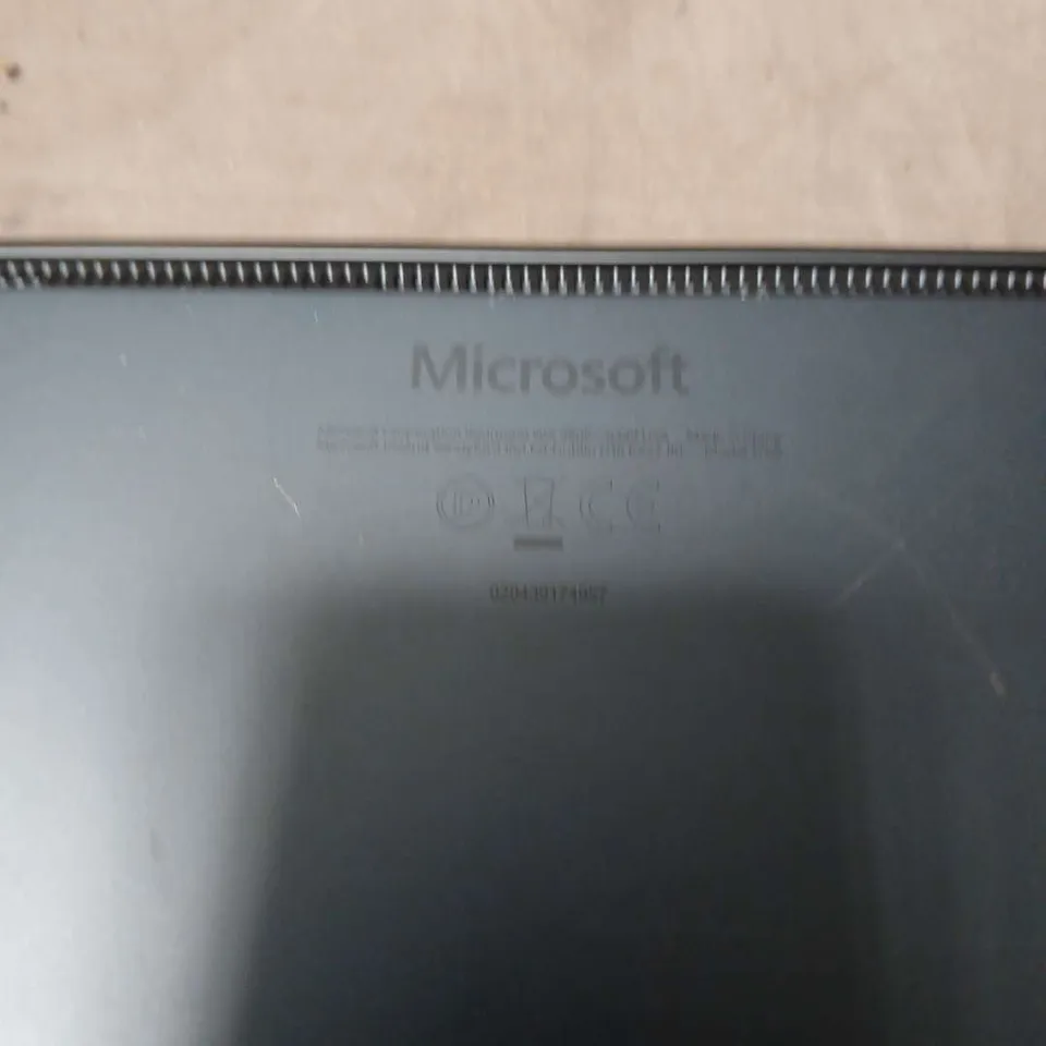 MICROSOFT SURFACE 1769 LAPTOP – BLUE/GREY, CRACKED DISPLAY