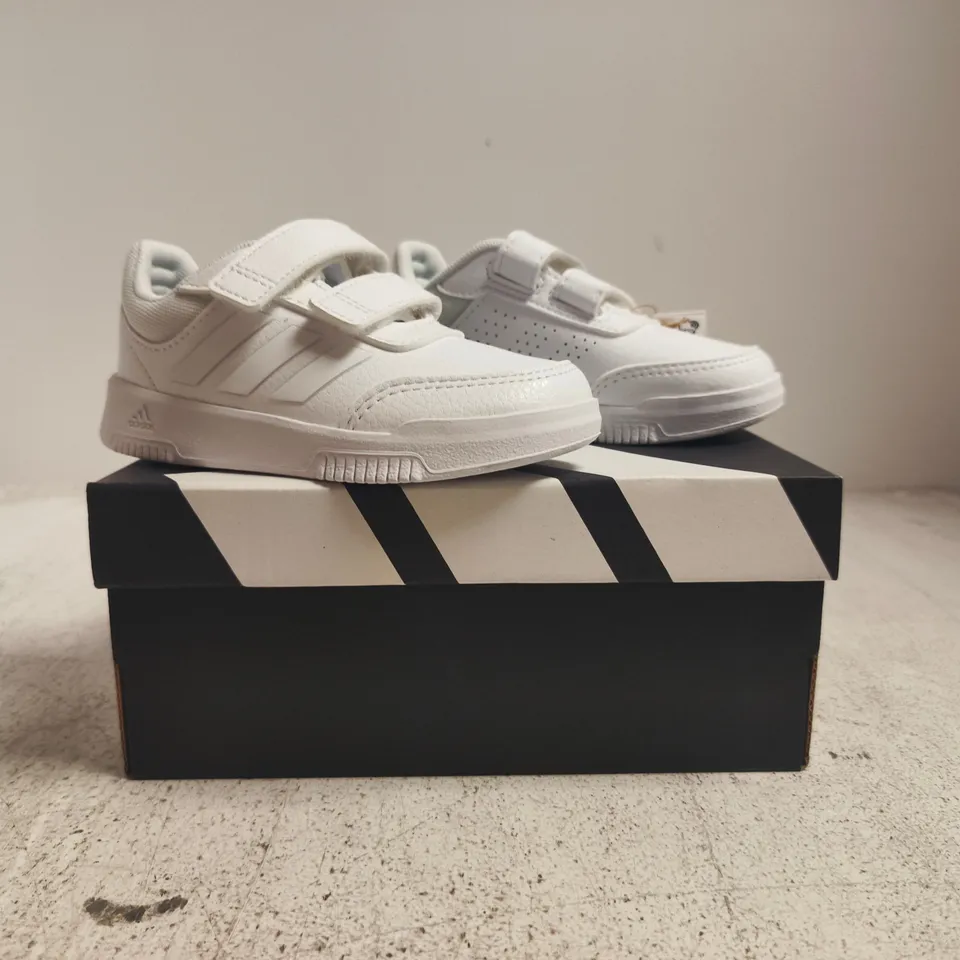 BOXED PAIR OF ADIDAS TENSAUR SPORT 2.0 CF INFANT TRAINERS IN WHITE SIZE UK 7K