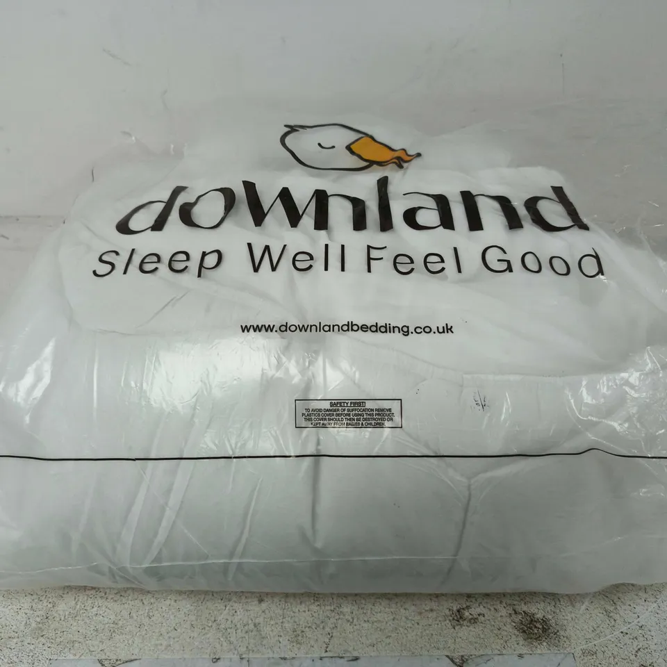 DOWNLAND BEDDING DUVET - SIZE UNSPECIFIED 