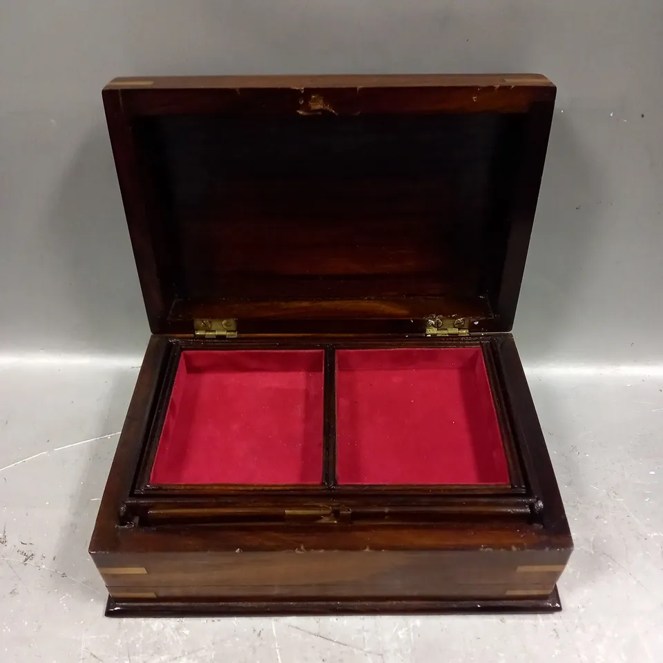 DECORATIVE WOODEN JEWELLERY STORAGE BOX WITH INNER COMPARTMENTS 