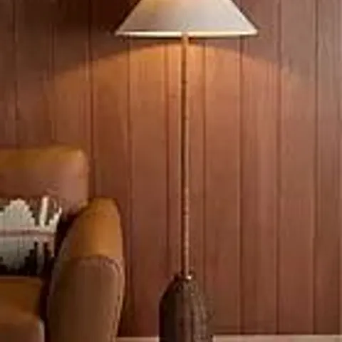 THE VERY COLLECTION FLOOR LAMP WITH RATTAN BASE