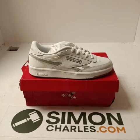 BOXED PAIR OF REEBOK CLUB C REVENGE KIDS TRAINERS IN WHITE - UK 5
