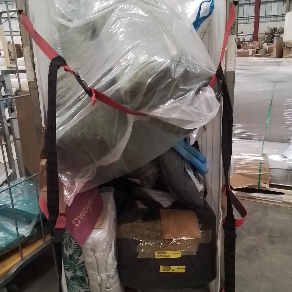 CAGE OF ASSORTED HOUSEHOLD GOODS AND PRODUCTS TO INCLUDE;PILLOW,WALL LIGHT,CUSHIONS